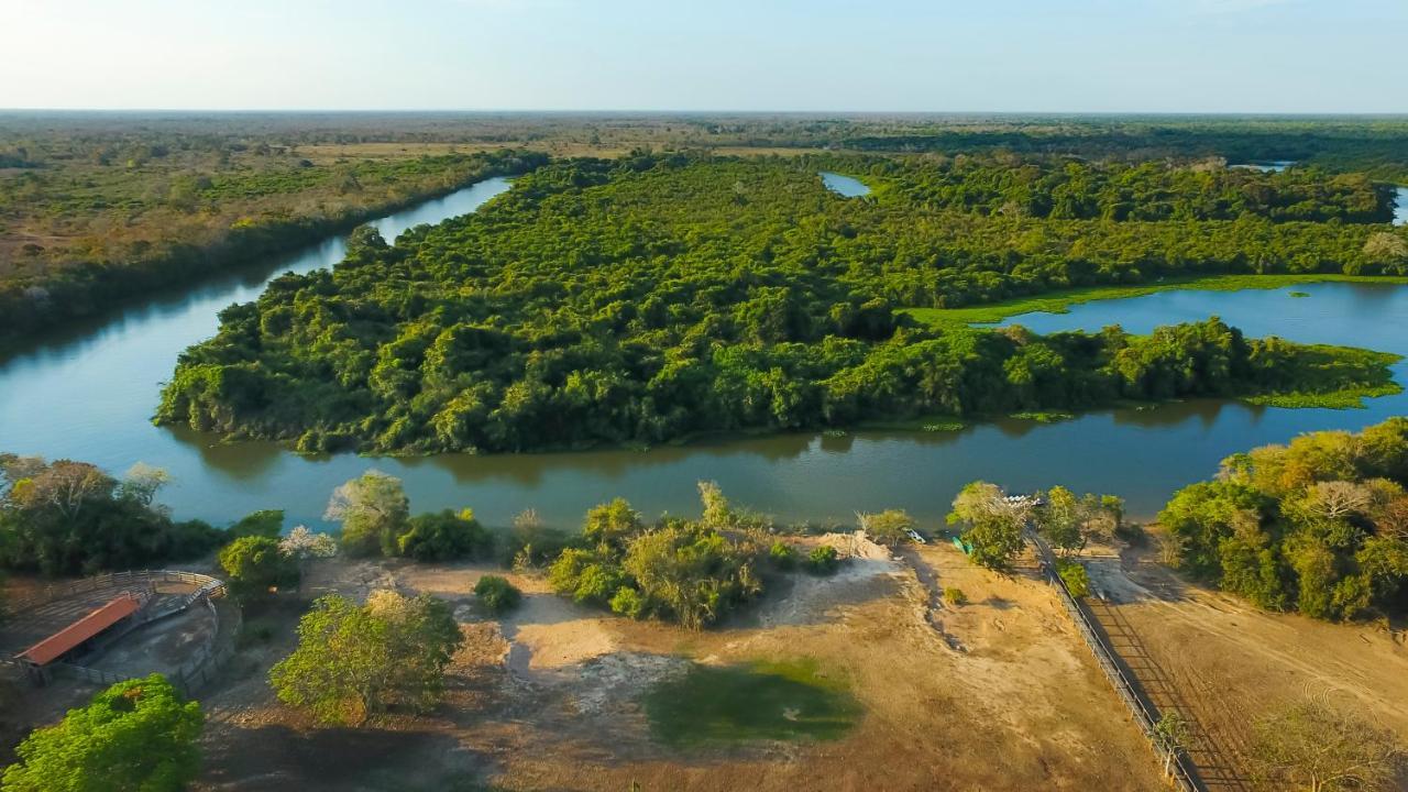 Poconé Pousada Rio Claro מראה חיצוני תמונה
